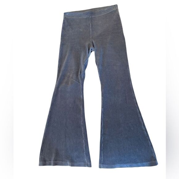Aerie Groove On Velour High Waisted Flare Pants Womens Size XL Gray - Picture 3 of 14